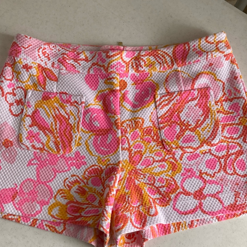 Lilly Pulitzer Pink Orange Floral Textured Women’s Shorts